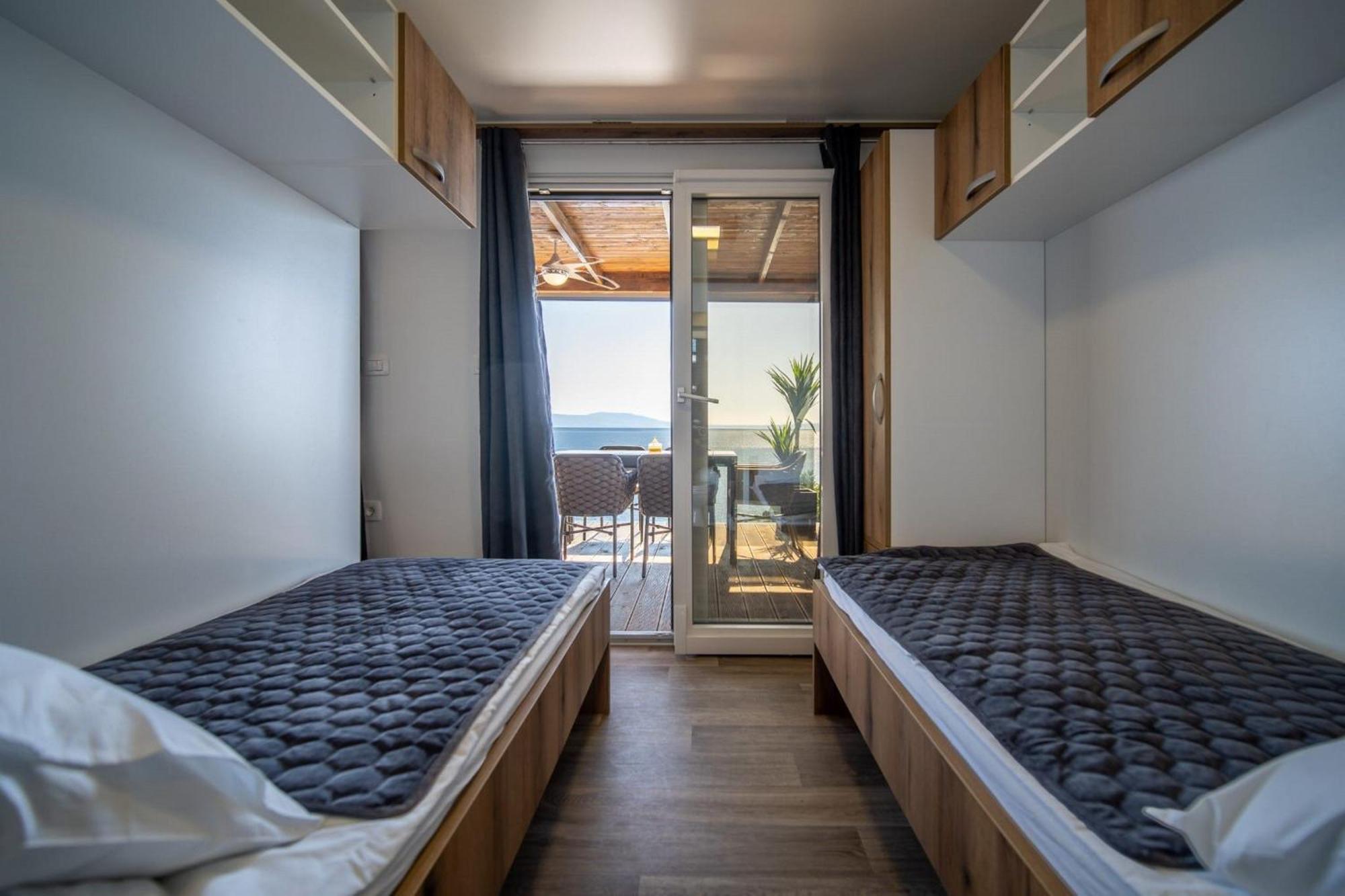 Sunset Premium Camping Klenovica Ruang foto